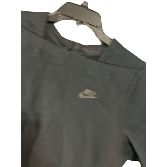 Nike short sleeve square neck shirt Size small - Picture 2 of 5